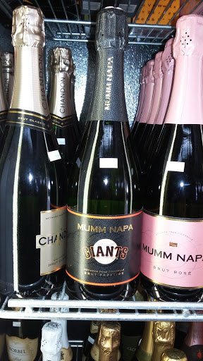 Wine Store «Michaelis Wine & Spirits», reviews and photos, 2198 Union St, San Francisco, CA 94123, USA