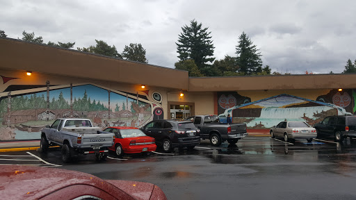 Grocery Store «Harvest Market Estacada», reviews and photos, 280 N Broadway St, Estacada, OR 97023, USA