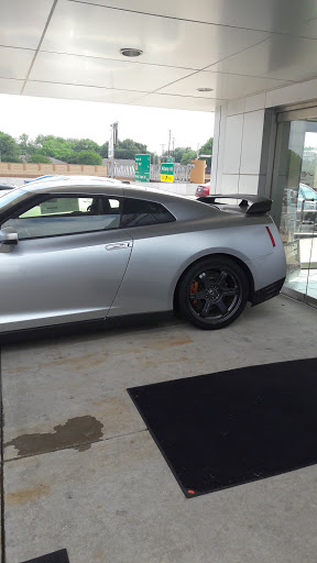 Nissan Dealer «Clay Cooley Nissan Galleria», reviews and photos, 4707 Lyndon B Johnson Fwy, Dallas, TX 75244, USA