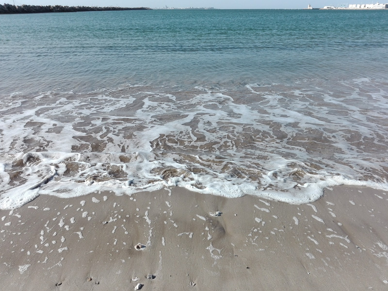 Playa de la Puntilla的照片 具有非常干净级别的清洁度