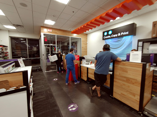 Print Shop «FedEx Office Print & Ship Center», reviews and photos, 909 I-30 Frontage Rd, Rockwall, TX 75087, USA