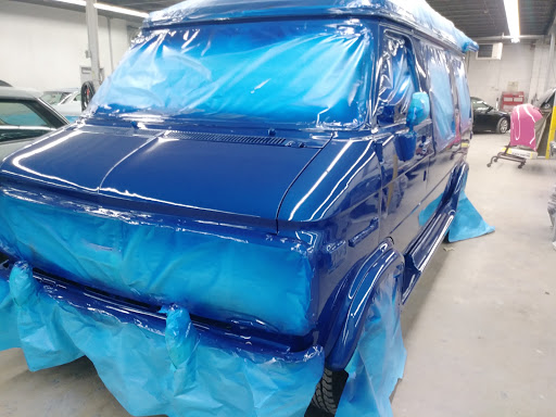 Auto Body Shop «Maaco Collision Repair & Auto Painting», reviews and photos, 111 W Hampton Ave, Capitol Heights, MD 20743, USA