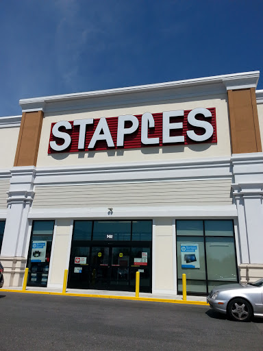 Office Supply Store «Staples», reviews and photos, 9480 Main Street, Fairfax, VA 22031, USA