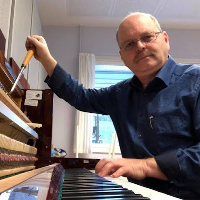 Jyderup Harmonika & Pianoservice V/ Mogens Bækgaard