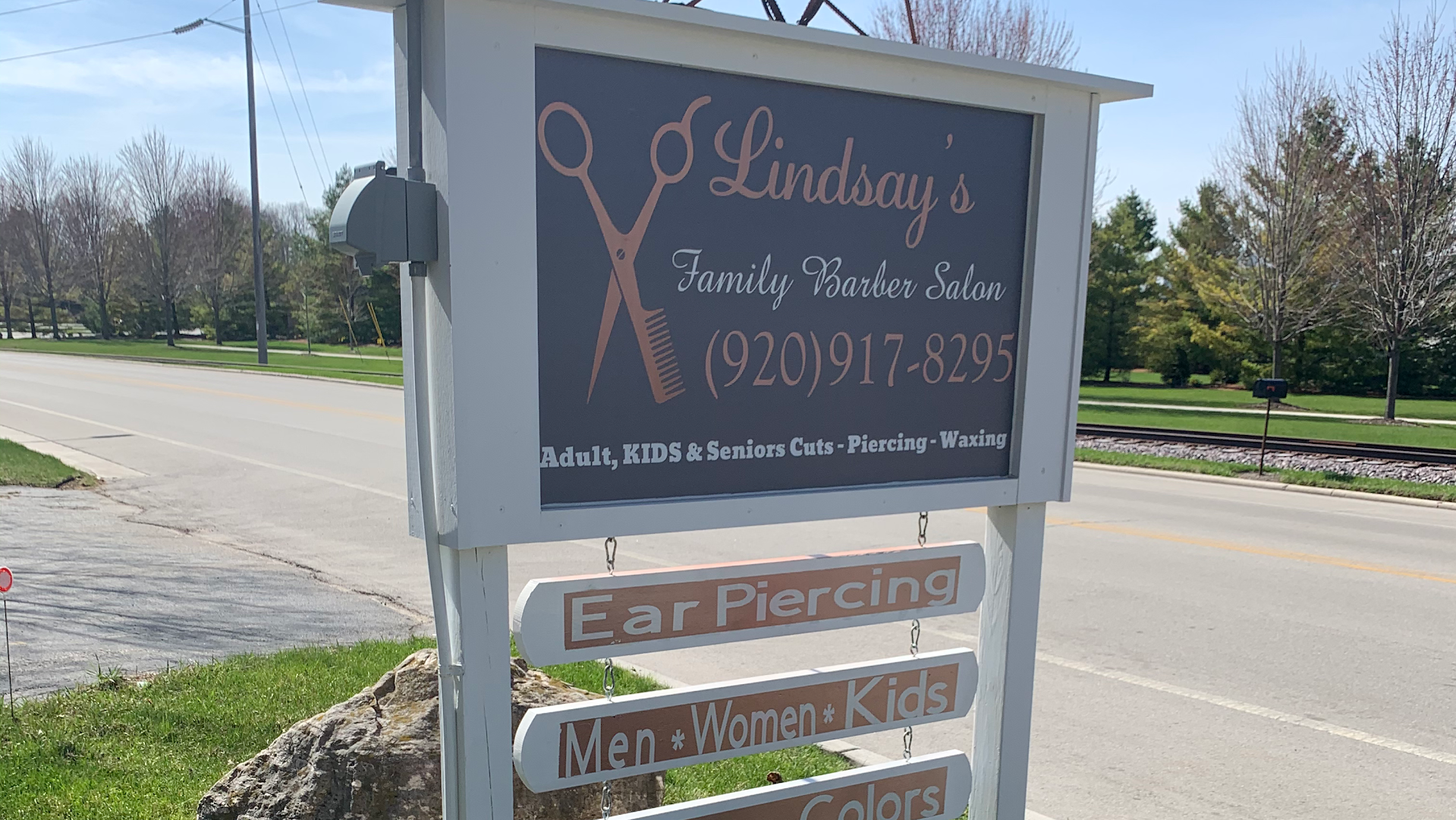 Lindsays Barber Salon