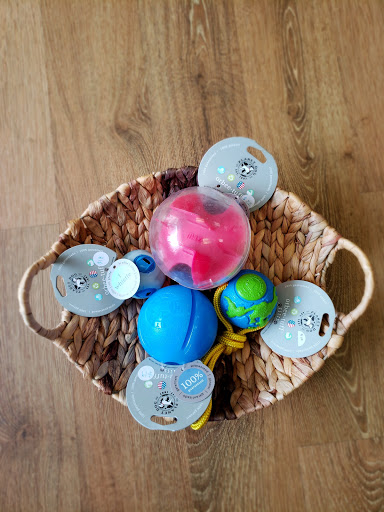 Pet Supply Store «Pet Wants», reviews and photos, 321 S Ashland Ave, Lexington, KY 40502, USA