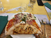 Pizza du Restaurant italien Rigatoni Café à Saint-Thibault-des-Vignes - n°15