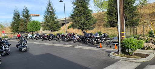 Harley-Davidson Dealer «Mathews Harley-Davidson», reviews and photos, 548 N Blackstone Ave, Fresno, CA 93701, USA