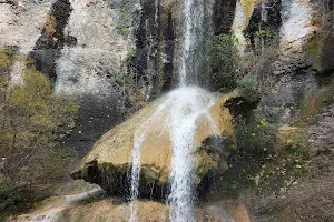 Rochecolombe waterfall image