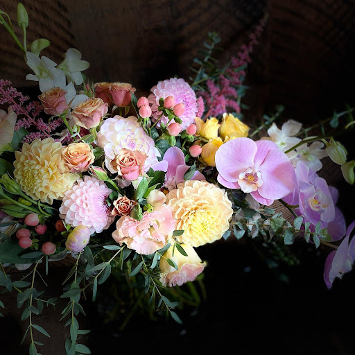 Florist «Bell and Trunk Flowers», reviews and photos, 1411 18th St, San Francisco, CA 94107, USA