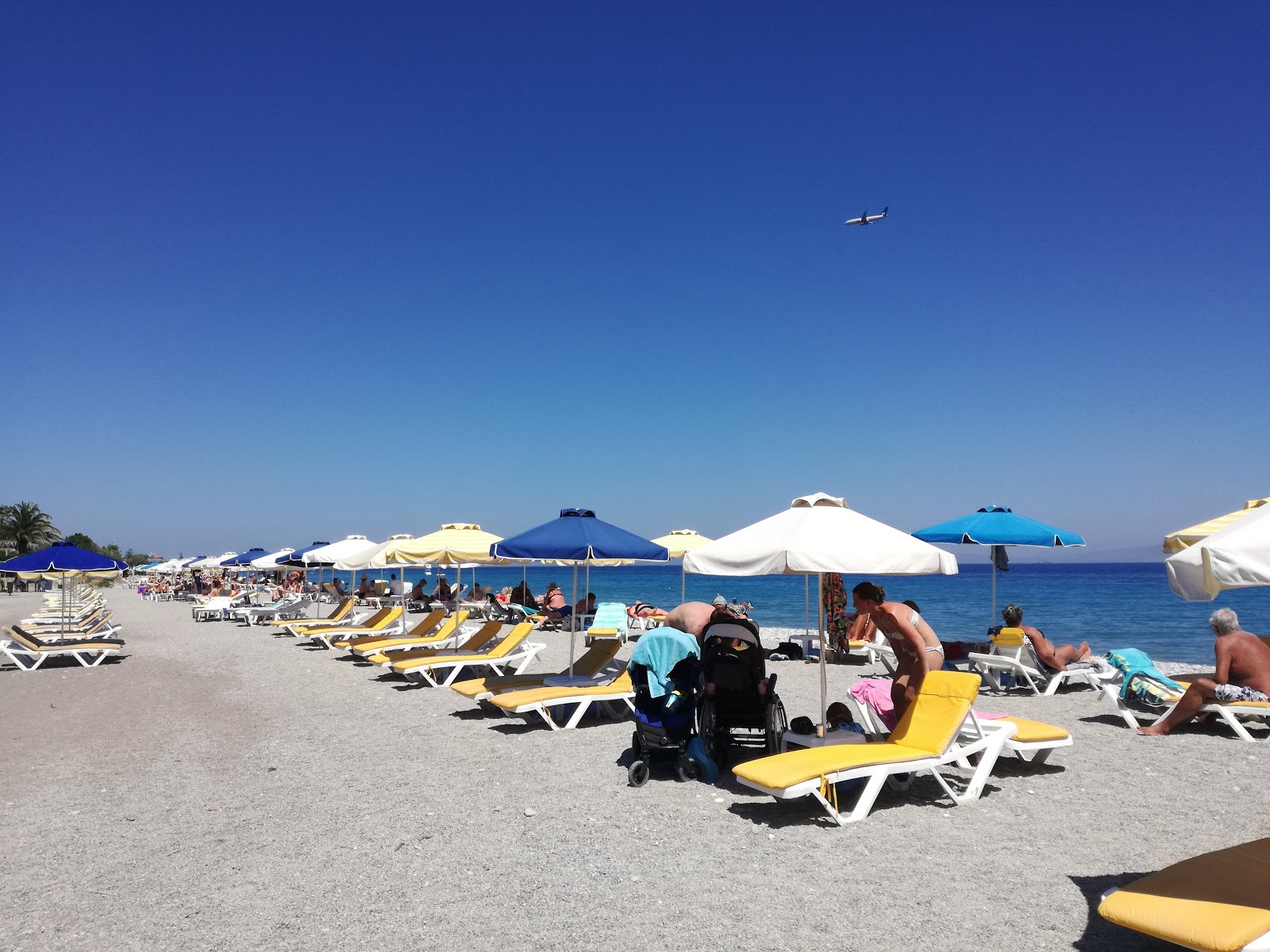 Photo of Ialysos Bay Beach amenities area