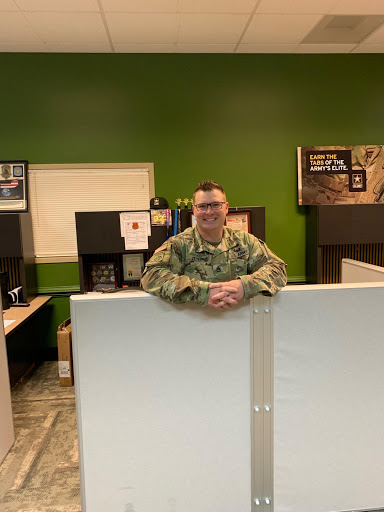 Military recruiting office Richmond