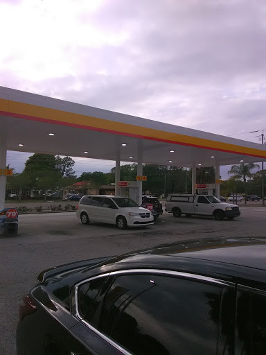 Convenience Store «Circle K», reviews and photos, 2521 N McMullen Booth Rd, Clearwater, FL 33761, USA