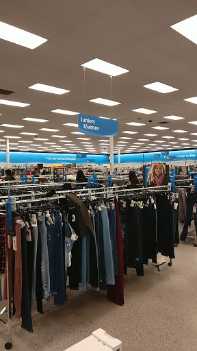 Clothing Store «Ross Dress for Less», reviews and photos, 3124 N Dinuba Blvd, Visalia, CA 93291, USA