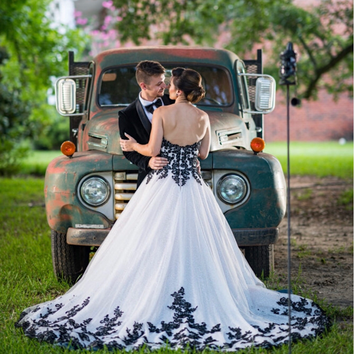 Bridal Shop «The Bridal Suite», reviews and photos, 1340 E 9 Mile Rd, Pensacola, FL 32514, USA