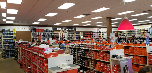 Shoe Store «Famous Footwear», reviews and photos, 5471 Lone Tree Way, Brentwood, CA 94513, USA
