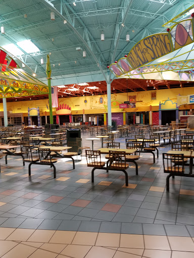 Outlet Mall «St. Louis Outlet Mall», reviews and photos, 5555 St.Louis Mills Blvd, Hazelwood, MO 63042, USA