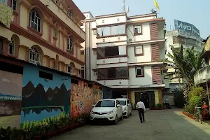 Hotel Poonam Home Stay-Best Hotel in Kankarbagh image