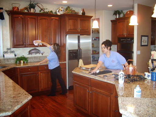 Cleaning Service «Nikis Cleaning Services», reviews and photos, 9280 SW Bailey St, Wilsonville, OR 97070, USA