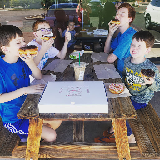 Donut Shop «The Original Rainbow Donuts», reviews and photos, 15834 N Cave Creek Rd, Phoenix, AZ 85032, USA
