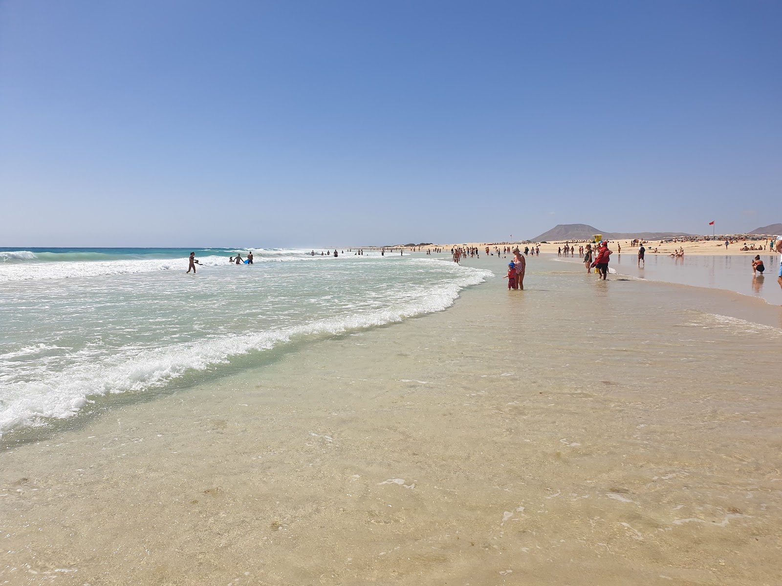Φωτογραφία του Playa De Corralejo - συνιστάται για οικογένειες που ταξιδεύουν με παιδιά