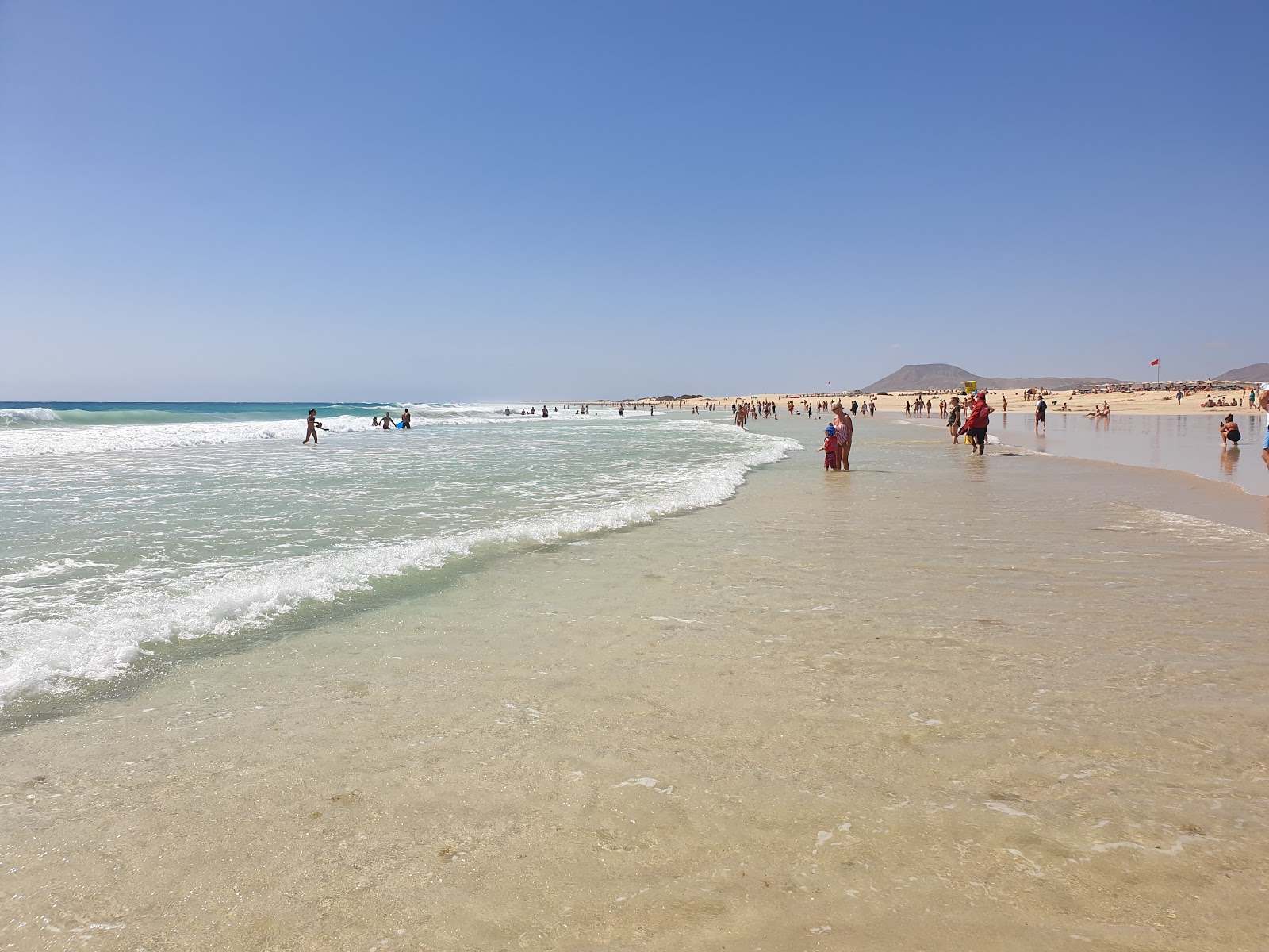 Valokuva Playa De Corralejoista. - suosittu paikka rentoutumisen tuntijoille