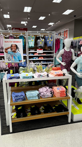 Department Store «Target», reviews and photos, 2747 Gulf to Bay Blvd, Clearwater, FL 33759, USA