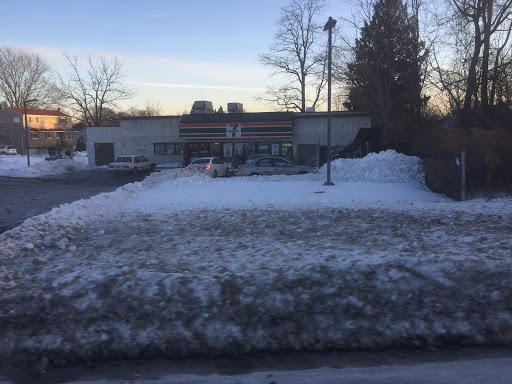 Convenience Store «7-Eleven», reviews and photos, 550 Portion Rd, Lake Ronkonkoma, NY 11779, USA