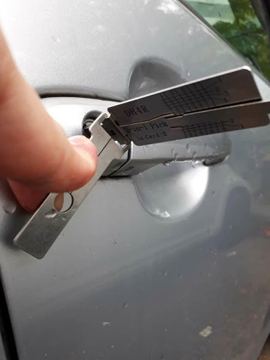 Locksmith «Safehouse Locksmith & Hardware», reviews and photos, 18811 Union Tpke, Flushing, NY 11366, USA