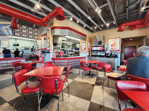 Freddy's Frozen Custard & Steakburgers