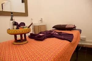 Harmony Thai Massage & Therapy image
