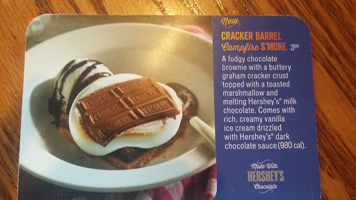 American Restaurant «Cracker Barrel Old Country Store», reviews and photos, 200 Cracker Barrel Dr, Clarksville, TN 37040, USA