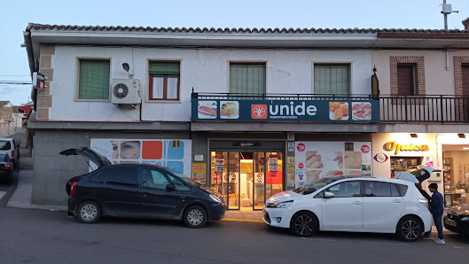 Supermercado Unide Pl. Glorieta, 5, 45516 La Puebla de Montalbán, Toledo, España
