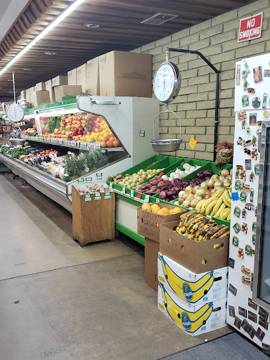 Grocery Store «Village Market», reviews and photos, 40869 Sierra Dr, Three Rivers, CA 93271, USA