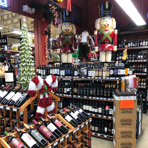 Liquor Store «Silverbrook Wine and Liquor», reviews and photos, 374 Boston Post Rd, Orange, CT 06477, USA