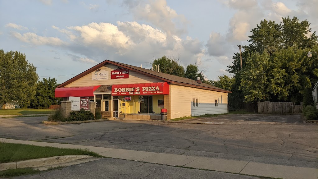Bobbie's Pizza 48611