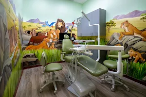 Super Kids Dental image