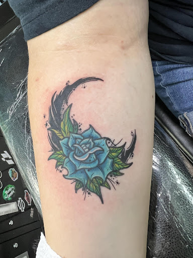 Explore lone wolf tattoo ideas, creative tattoo ideas in Mobile, available at Boujie Tattoo & Body Piercing