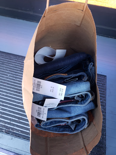 Clothing Store «Victoria Gardens», reviews and photos, 12505 N Main St, Rancho Cucamonga, CA 91739, USA