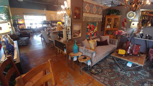 Home Goods Store «Colors Consignment», reviews and photos, 13430 N Saguaro Blvd, Fountain Hills, AZ 85268, USA