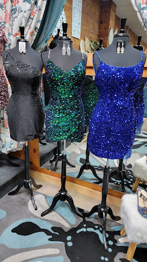 Consignment Shop «The White Pear Formal Consignment Boutique», reviews and photos, 1128 W Market St, Pottsville, PA 17901, USA