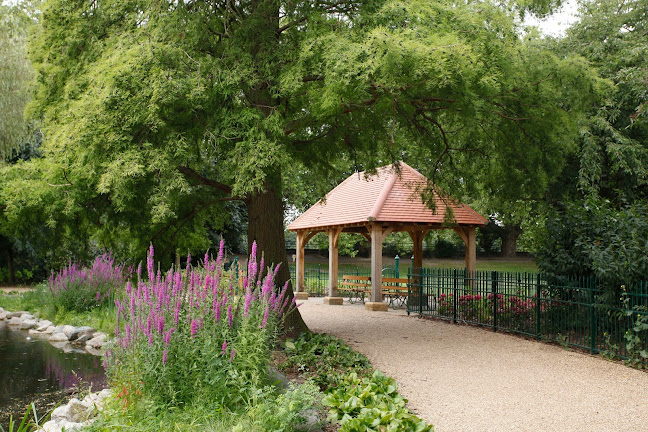 Savills Bishops Park - London