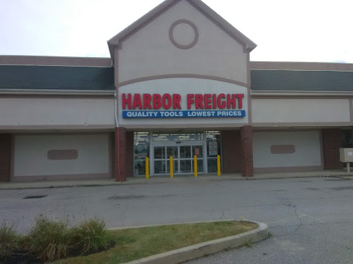 Hardware Store «Harbor Freight Tools», reviews and photos, 990 N Court St, Medina, OH 44256, USA