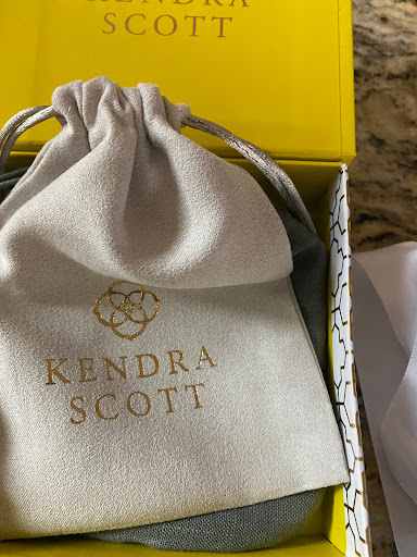 Jewelry Store «Kendra Scott», reviews and photos, 5800 Legacy Dr C2A, Plano, TX 75024, USA