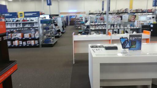 Electronics Store «Best Buy», reviews and photos, 261 Pond Path, South Setauket, NY 11720, USA