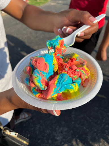 Ice Cream Shop «The Widows Walk Ice Creamery and Bicycle Rentals», reviews and photos, 415 E Riverside Dr, Clarksville, IN 47129, USA