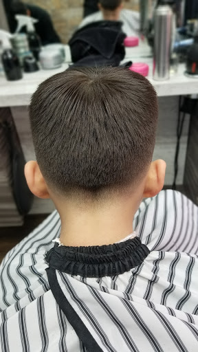 Barber Shop «Elegant Barber Shop», reviews and photos, 310 4th Ave, Brooklyn, NY 11215, USA