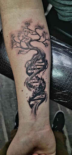 Explore chicago bears tattoo ideas, creative tattoo ideas in Yakima, available at Wallflower Body Piercing & Crazy Ink Tattoo