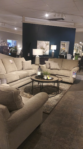 Furniture Store «Darvin Furniture», reviews and photos, 15400 South La Grange Road, Orland Park, IL 60462, USA