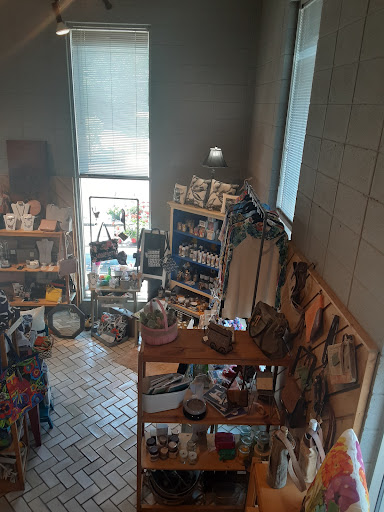 Florist «Chenoweth Floral & Greenhouses», reviews and photos, 563 Old Hwy 8 SW, St Paul, MN 55112, USA